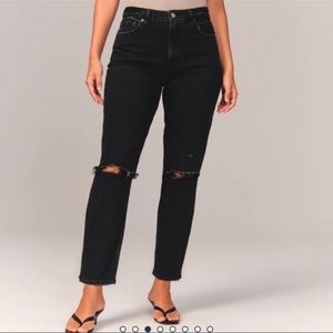 NWT Abercrombie The Mom High Rise Jeans Black Size 27 4